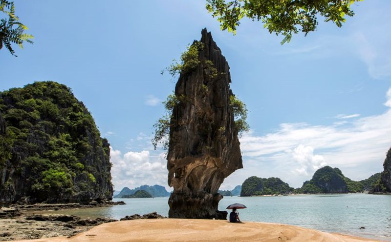 Hạ Long kỳ vĩ và nên thơ. Ảnh: Đỗ Giang