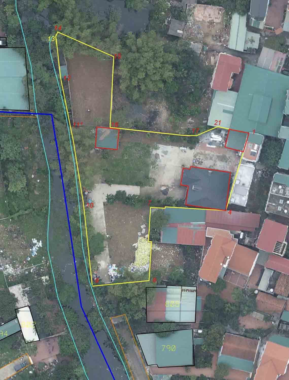 The public land (inside the yellow border) was occupied by Mr. Nguyen Hung Dan. Photo: Provided by La Phu Commune People's Committee