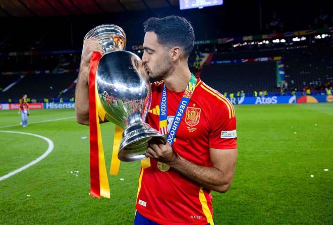 Mikel Merino and the Spain team won EURO 2024. Photo: Spanish Football Federation