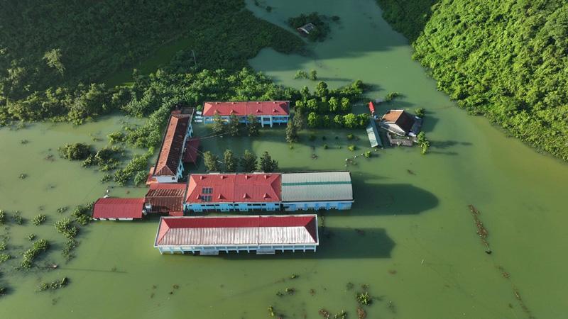 The school seen from above. Photo: Ha Cuong.