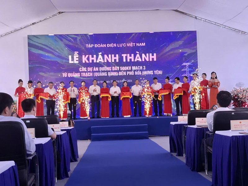 Nghi thức khánh thành tại Hà Tĩnh. Ảnh: Trần Tuấn