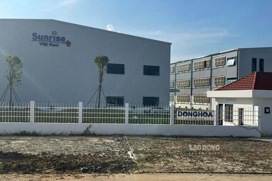 Công ty TNHH Sunrise Apparel Việt Nam tại Cụm công nghiệp Hoàng Xá, huyện Thanh Thủy. Ảnh: Tô Công.