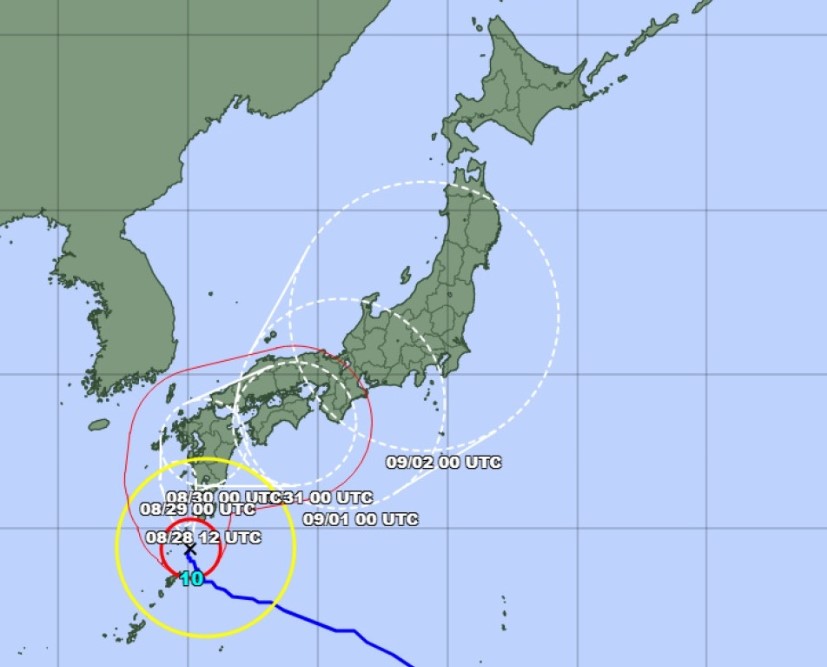 Forecast of the storm's progress. Photo: JMA