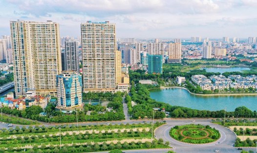 Kinh tế - xã hội, hạ tầng đất nước ngày càng phát triển hiện đại. Ảnh: Nhật Nam