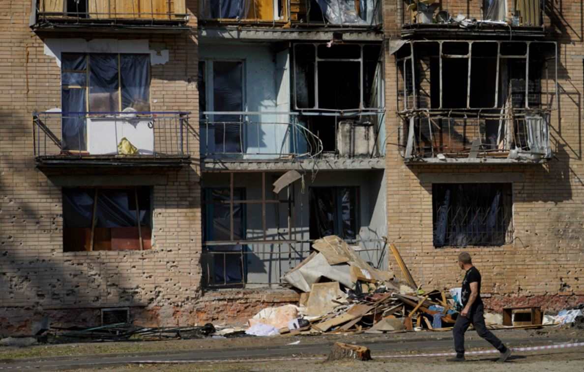 Houses damaged after clashes in Kursk province. Photo: AFP