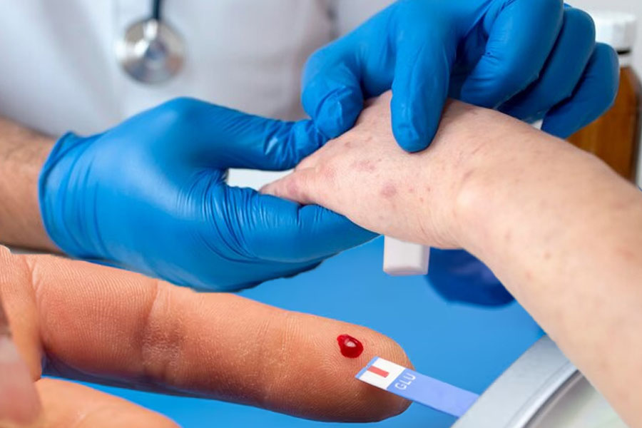 Bệnh nhân tiểu đường có nguy cơ nhiễm nấm cao hơn. Đồ hoạ: Thiện Nhân