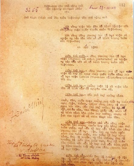 Decree No. 65 signed by President Ho Chi Minh on November 23, 1945. Photo: Document