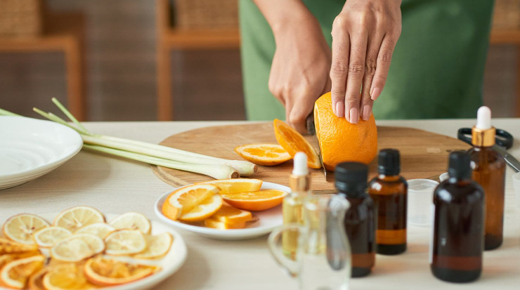 Use essential oils in cooking. Photo source: Shutterstock