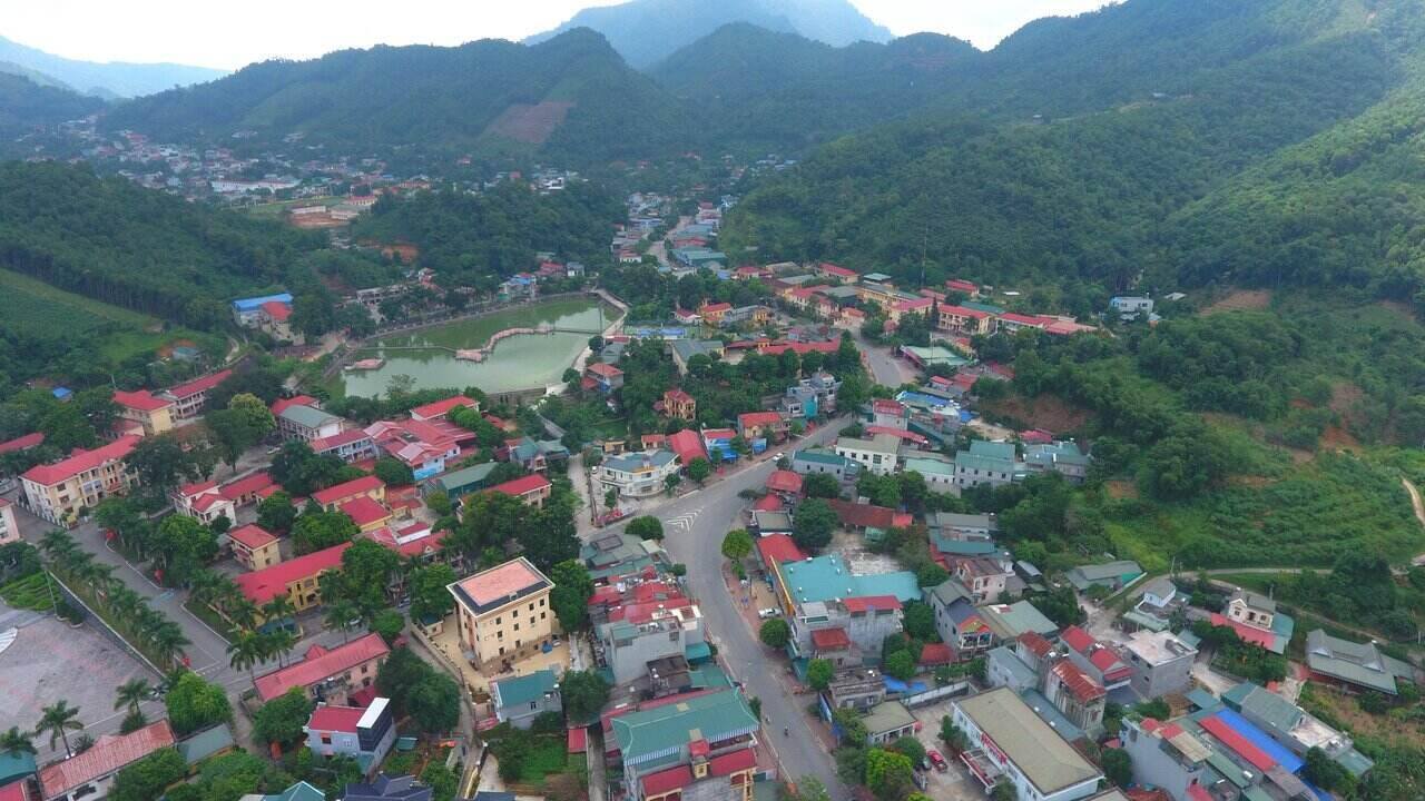 The starting point of the expressway is in Da Bac town, Da Bac district. Photo: Minh Nguyen