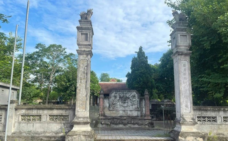 Đền thờ Lê Bôi ở xã Tùng Ảnh, huyện Đức Thọ. Ảnh: Quốc Tuấn