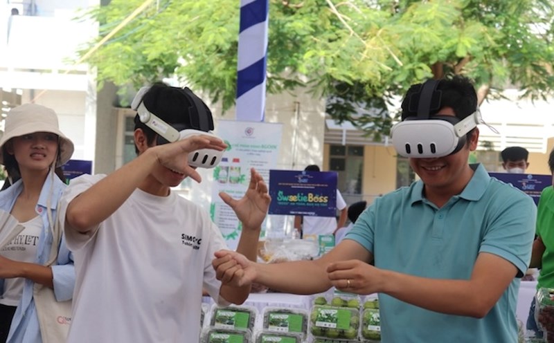 Ngày hội khởi nghiệp đổi mới sáng tạo TP Đà Nẵng – SURF 2024. Ảnh: Nguyễn Linh