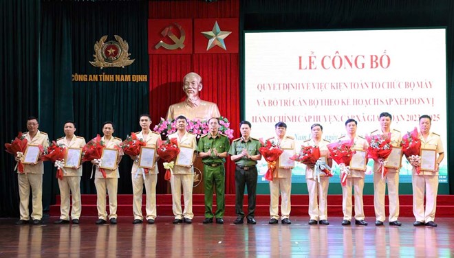 Sáp nhập Công an huyện Mỹ Lộc vào Công an TP Nam Định