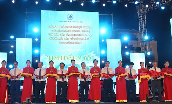 Inauguration Ceremony of the Project to Upgrade and Renovate the City Monument and Renovate and Expand the 29/3 Square. Photo: Nguyen Linh