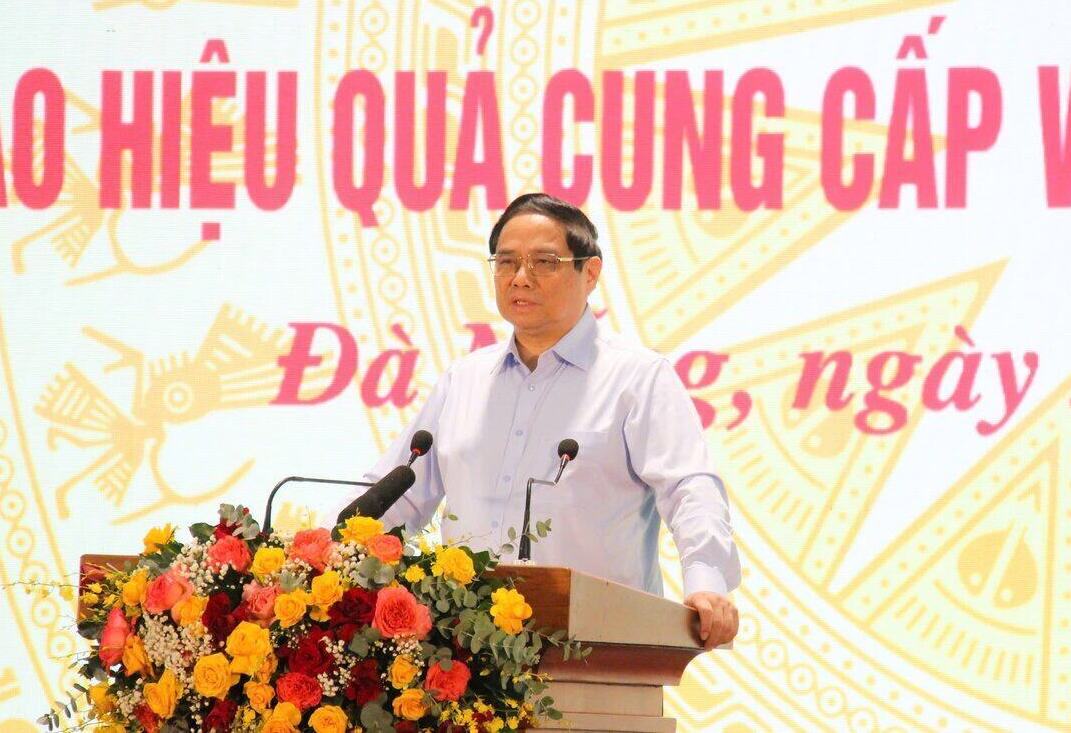Thủ tướng chủ trì Hội nghị trực tuyến toàn quốc chuyên đề "Nâng cao hiệu quả cung cấp và sử dụng dịch vụ công trực tuyến". Ảnh: Mai Hương
