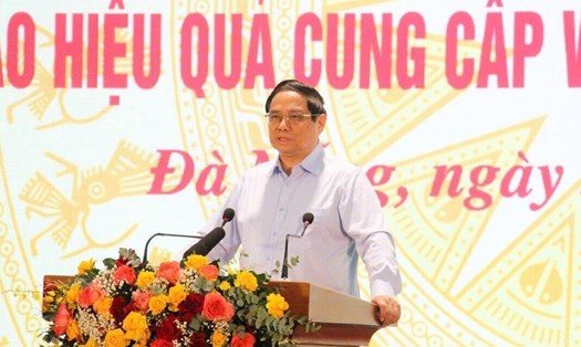 Thủ tướng chủ trì Hội nghị trực tuyến toàn quốc chuyên đề "Nâng cao hiệu quả cung cấp và sử dụng dịch vụ công trực tuyến". Ảnh: Mai Hương