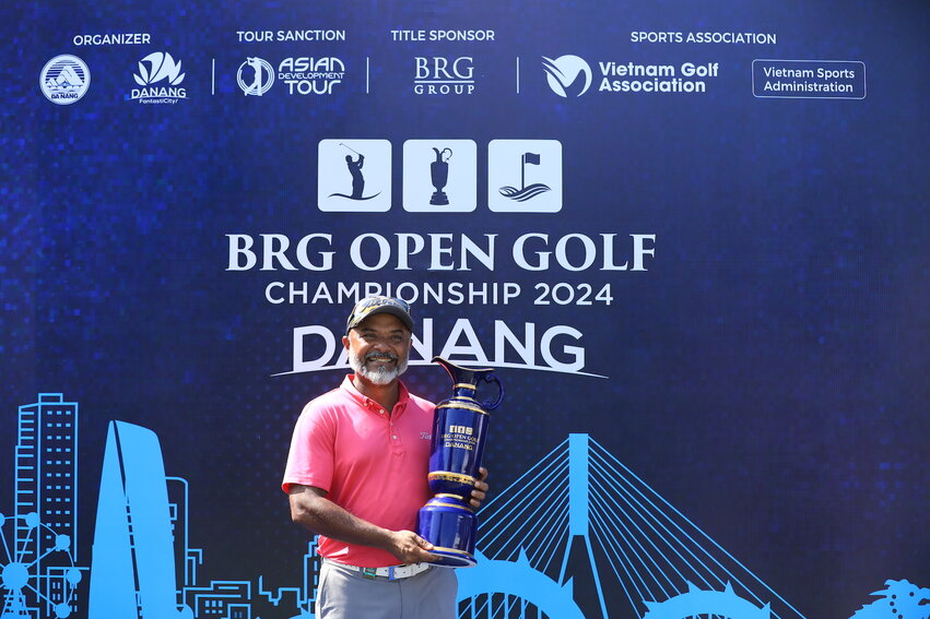 Golf thủ đến từ Ấn Độ Rahil Gangjee vô địch giải BRG Open Golf Championship Danang 2024. Ảnh: Ban tổ chức