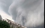 Nguyên nhân xuất hiện mây dông như "sóng thần" ở Bình Dương