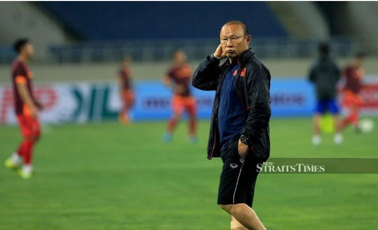 Ông Park Hang-seo hoàn toàn có thể dẫn dắt tuyển Malaysia trong thời gian tới. Ảnh: NST