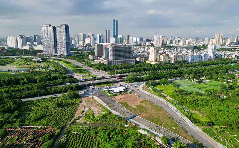 Đường Lê Quang Đạo kéo dài nối quận Nam Từ Liêm và Hà Đông (Hà Nội).