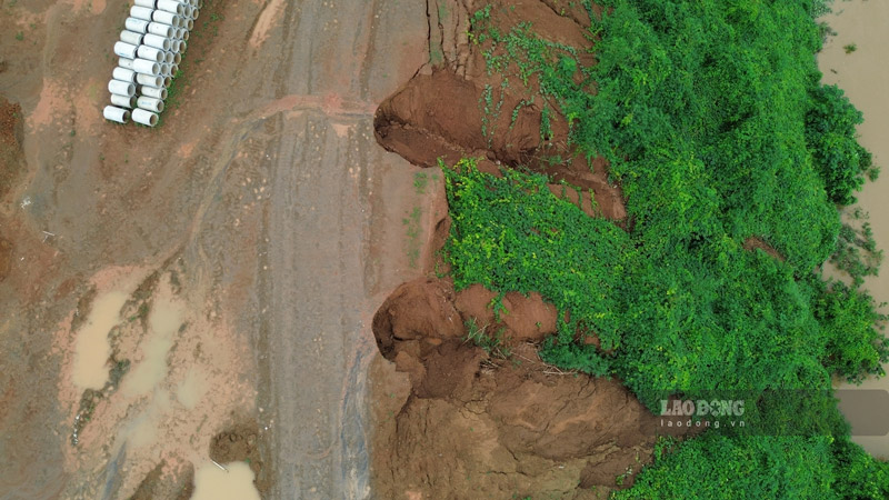 Landslides appear more after every rain.