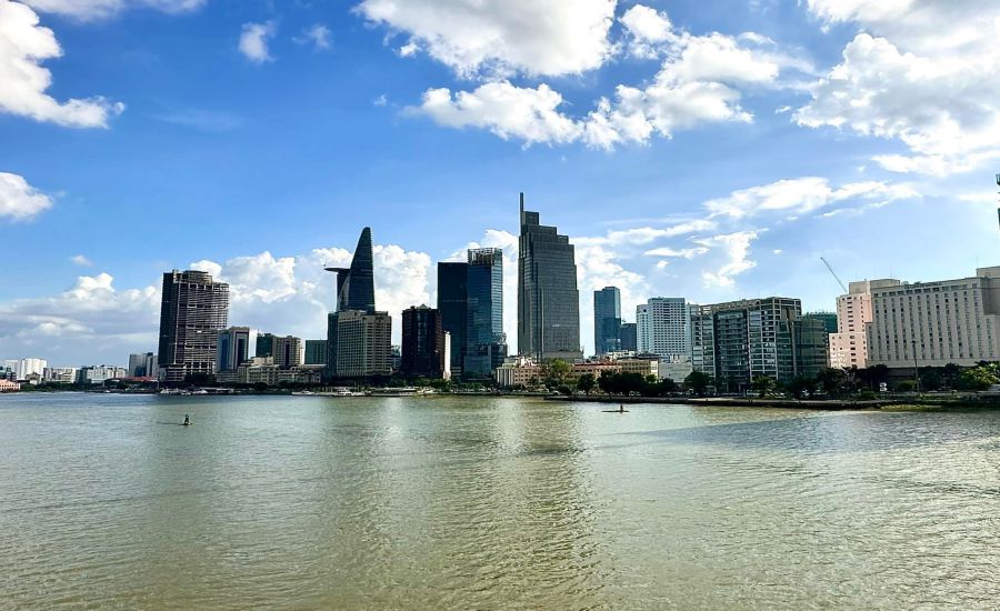 Thị trường bất động sản kỳ vọng khởi sắc với những thay đổi về chính sách. Ảnh: Bảo Chương