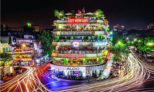 Hà Nội có nhiều tiềm năng để khai thác kinh tế đêm một cách hiệu quả, mang lại sức bật lớn cho Thủ đô. 
Ảnh: Nam Nguyễn