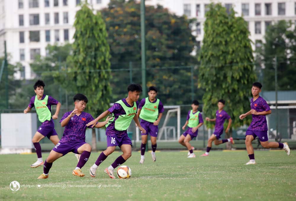 U16 Vietnam will compete in a friendly tournament in China. Photo: VFF