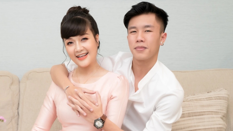 Mối quan hệ "thiếu gia giàu nhất bản" với Vân Dung. Ảnh: Facebook nhân vật.