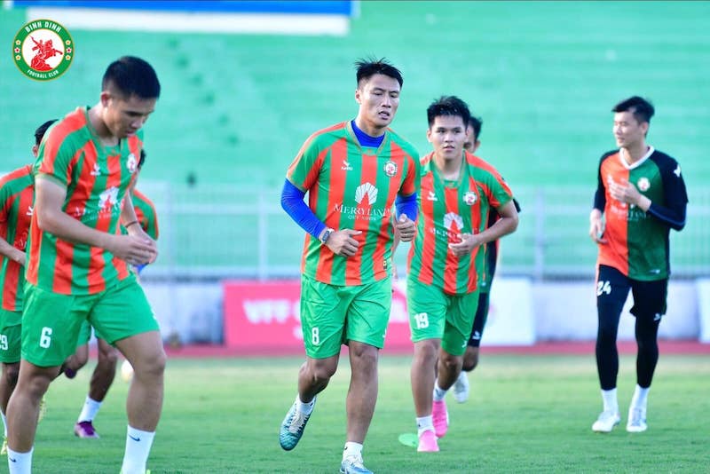 Binh Dinh FC parted ways with over 10 players before the new season. Photo: BĐFC