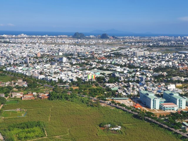 TP Đà Nẵng đã triển khai nhiều giải pháp để khơi thông nguồn lực đất đai, thu hút đầu tư. Ảnh: Thùy Trang