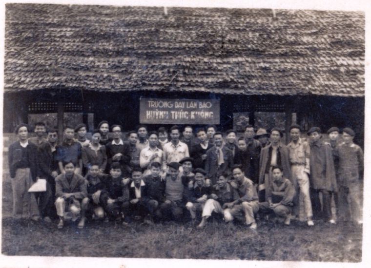 Các học viên tại Trường dạy làm báo Huỳnh Thúc Kháng. Ảnh: Tư liệu Hội Nhà báo Việt Nam