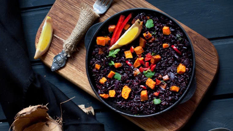 Benefits of black rice for health. Source: Shutterstock