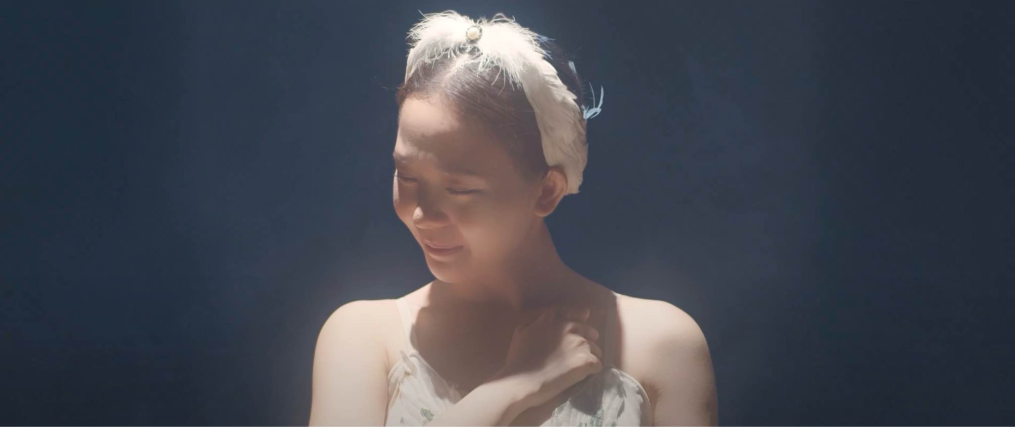 MV “Eight Percent” of Vương Anh Tú. Photo: NSX