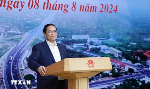 Thủ tướng Chính phủ Phạm Minh Chính chủ trì phiên họp thứ 13 Ban Chỉ đạo nhà nước các công trình, dự án quan trọng quốc gia, trọng điểm ngành giao thông vận tải. Ảnh: TTXVN