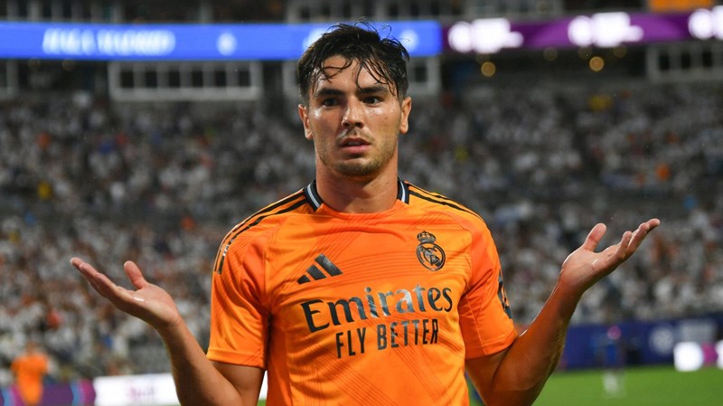 Brahim Diaz: Cầu thủ Real Madrid không cạnh tranh với nhau