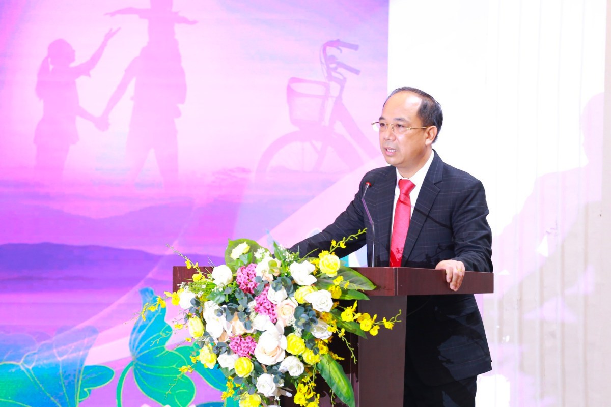 Journalist Nguyễn Mạnh Hưng - Editor-in-Chief of Tuổi Trẻ Newspaper, Head of the Organizing Committee of the Vu Lan filial piety program 