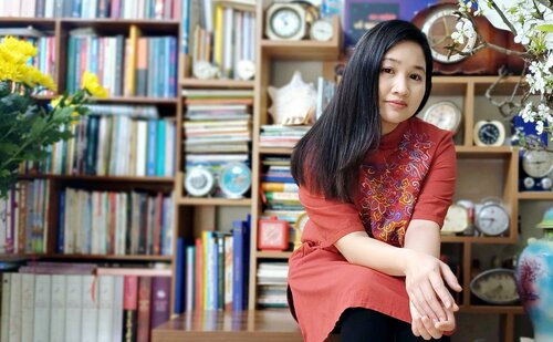 Poet Lữ Mai - author