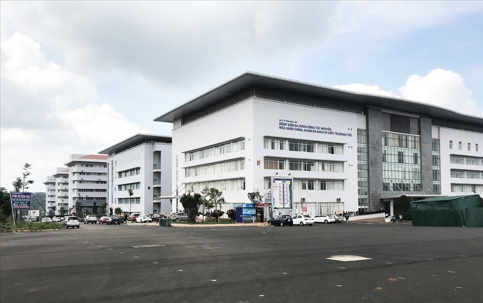 Một góc Bệnh viện Đa khoa vùng Tây Nguyên, nơi con gái anh T tử vong. Ảnh: Bảo Trung