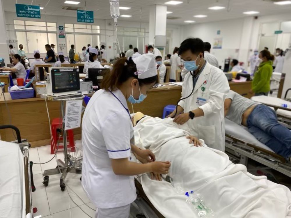 Doctors and nurses at Hospital 115 are treating the victims. Photo: Hospital provided