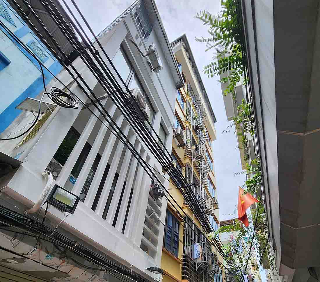 Xây dựng nhà chung cư mini phải có giấy phép kèm hồ sơ thiết kế chi tiết. Ảnh: Cao Nguyên