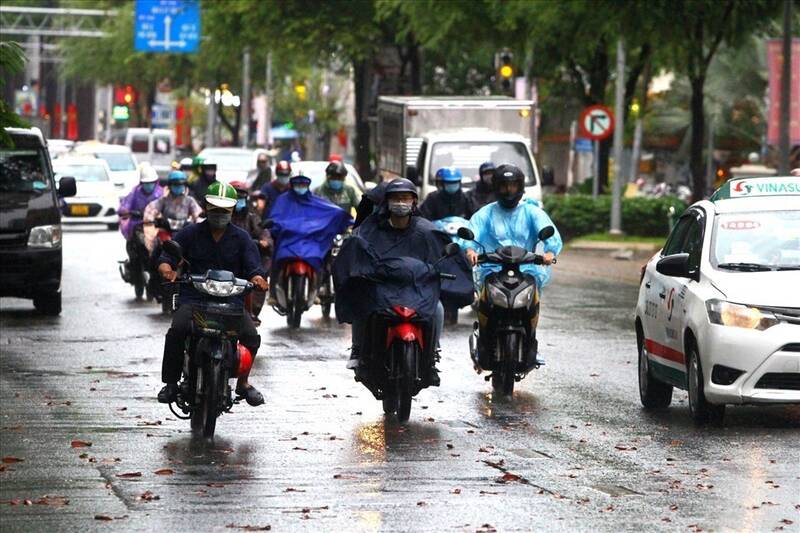 Mưa dông sẽ giảm dần ở khu vực Nam Bộ trong những ngày tới. Ảnh minh họa: Thanh Vũ