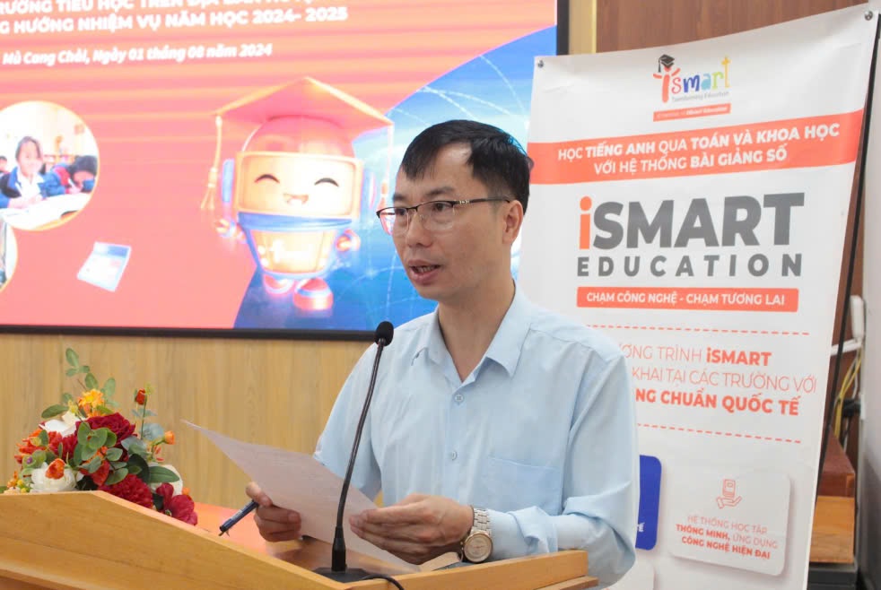 Mr. Nguyễn Anh Thủy, Director of Mù Cang Chải District's Department of Education and Training