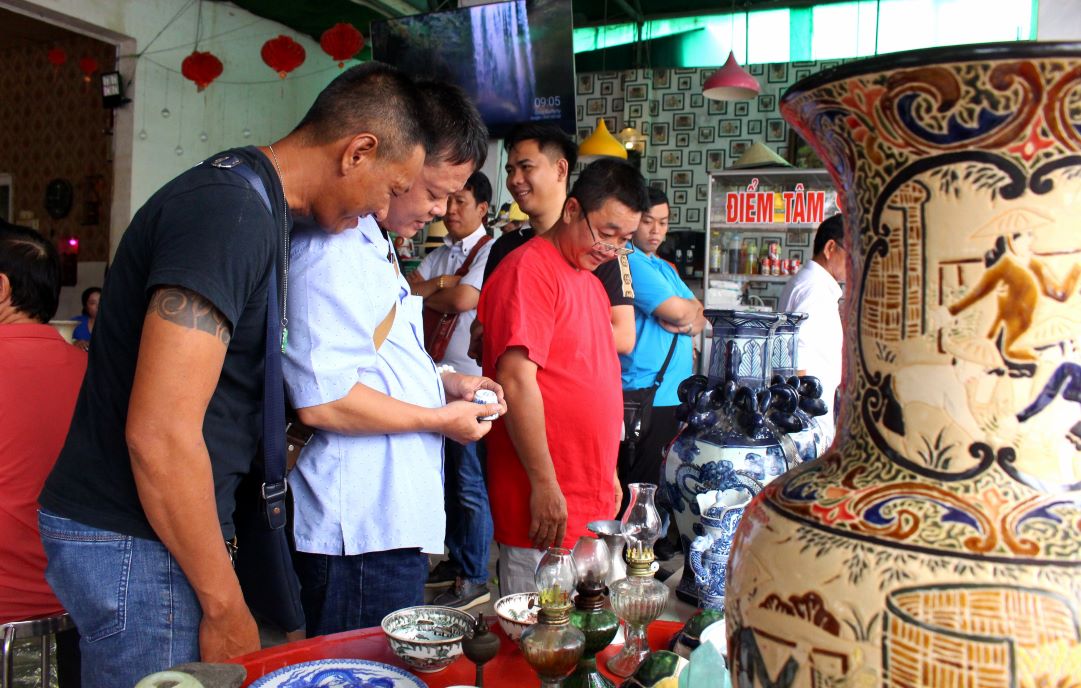 But the most unique is the corner displaying ancient Southern pottery. Photo: Luc Tung