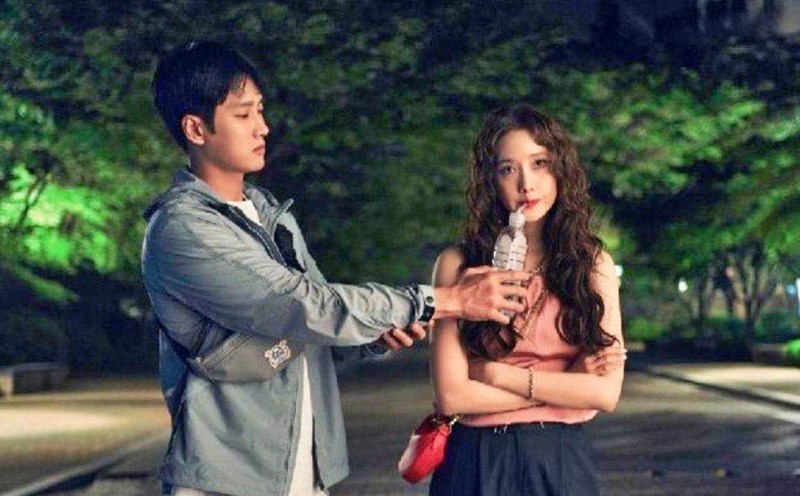 Phim "Pretty Crazy" của YoonA, Ahn Bo Hyun đang chờ ra rạp. Ảnh: CJ ENM