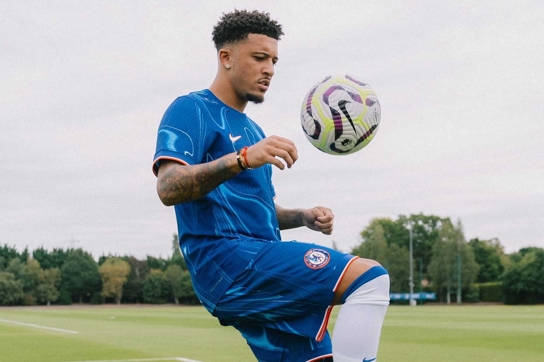 Jadon Sancho sẽ có một năm thử thách cùng đội bóng mới. Ảnh: Chelsea FC