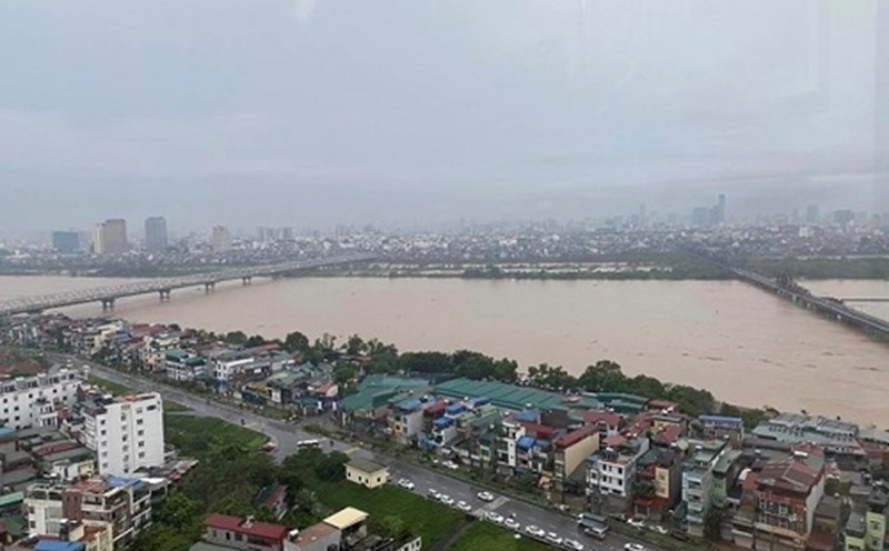 Hà Nội ra công điện phòng chống lụt bão tại các sông. Ảnh: Khánh Phú