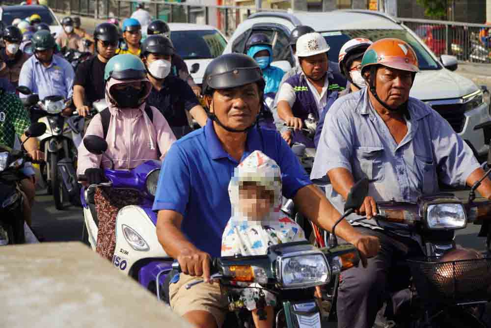 Students are taken to school by their parents.