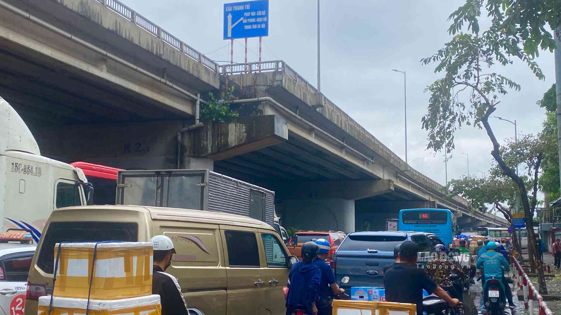 Road to Thanh Tri. Photo: Hieu Lan