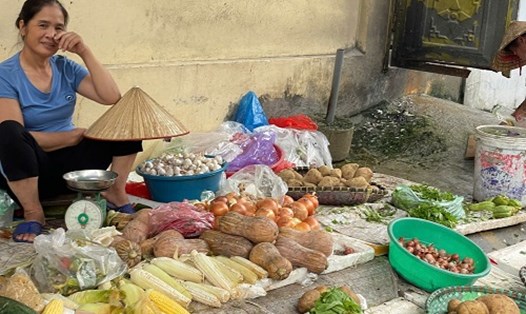 Hà Nội chợ dân sinh giá rau xanh tăng mạnh. Ảnh: Minh Hạnh