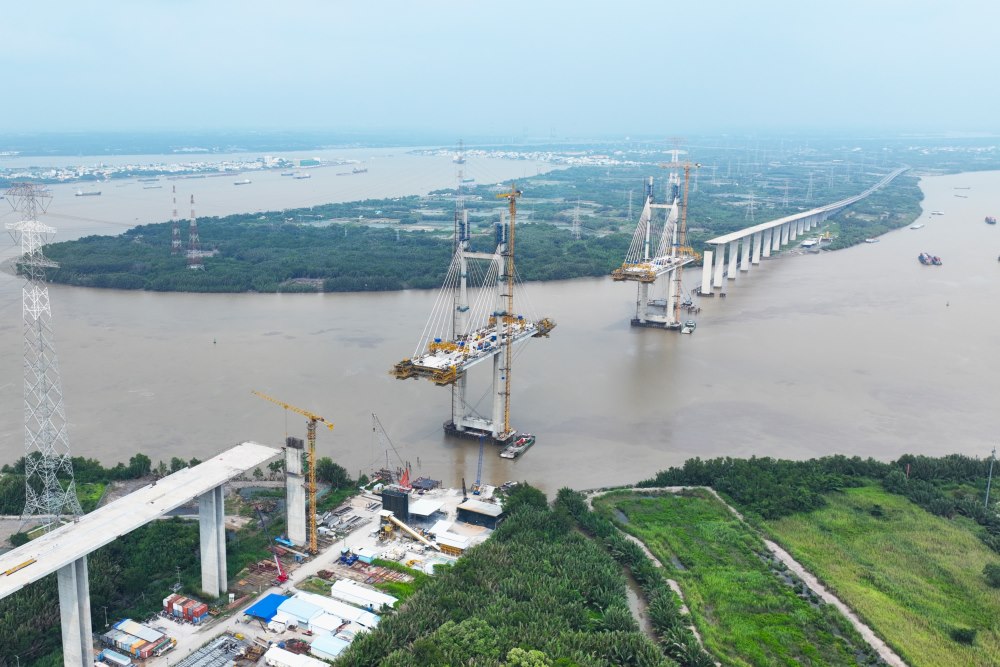 Khi cau Binh Khanh hoan thien, tuyen cao toc Ben Luc - Long Thanh se duoc thong suot tu cao toc TPHCM - Trung Luong den het dia ban TPHCM.